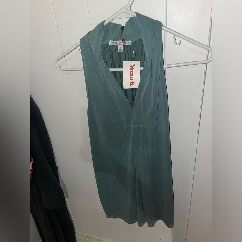 Green Envelope Tank